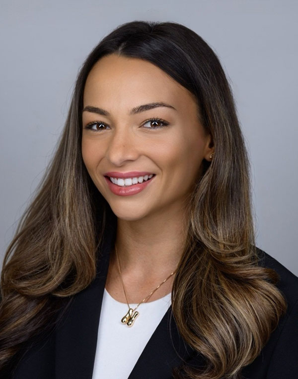 Nina Alessandra Nina Alessandra